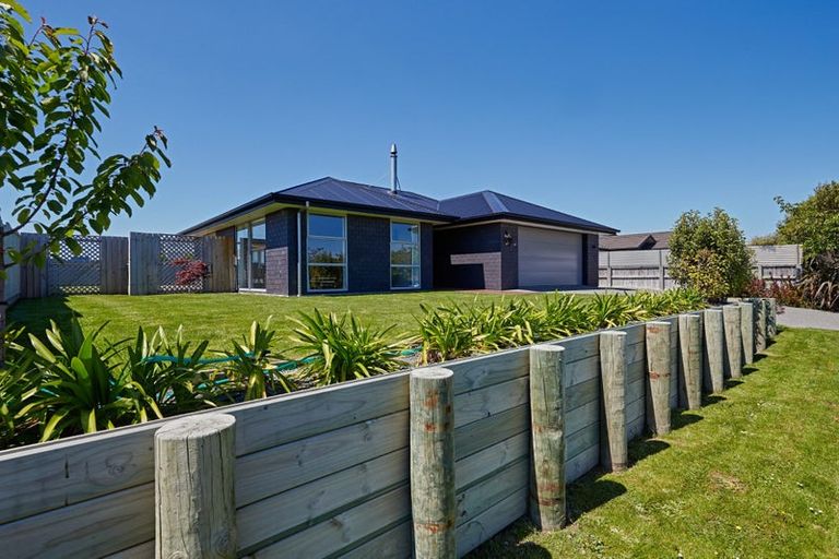 Photo of property in 2 Pukeko Place, Kaikoura, 7300