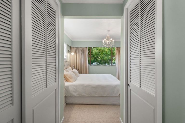 Photo of property in 72 Venice Street, Martinborough, 5711