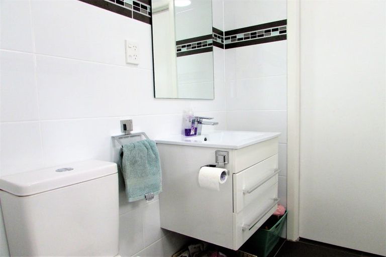 Photo of property in 183 Riverside Drive, Waterloo, Lower Hutt, 5011