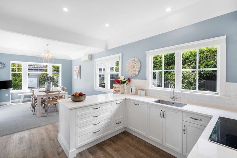 Photo of property in 3 Royds Street, Fendalton, Christchurch, 8014