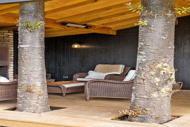 Photo of property in 74 Thornton Road, Cambridge, 3434