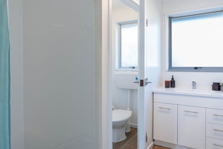 Photo of property in 1/97 Gayhurst Road, Dallington, Christchurch, 8061