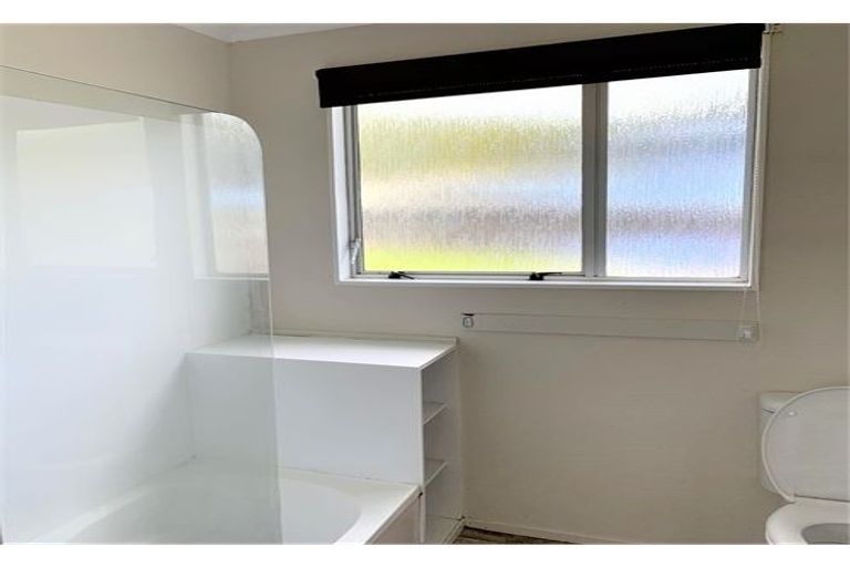 Photo of property in 52b Kingsley Street, Stokes Valley, Lower Hutt, 5019