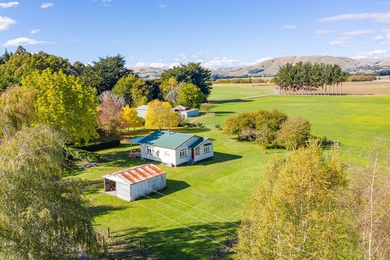 Photo of property in 589a Gladstone Road, Gladstone, Carterton, 5792