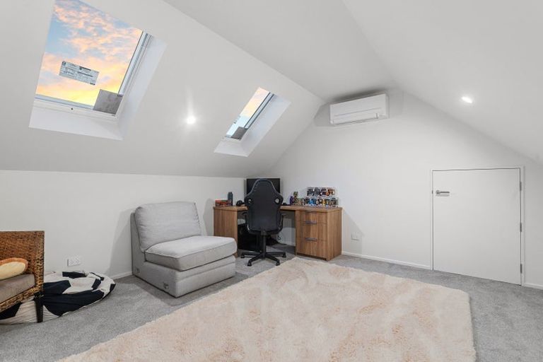 Photo of property in 36 Timara Crescent, Marshland, Christchurch, 8083