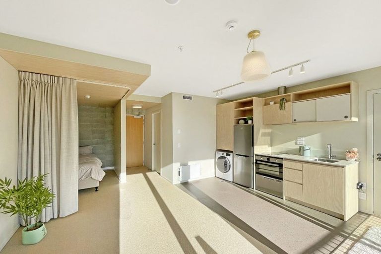 Photo of property in Vela Apartments, 208/2 Campbell Terrace, Petone, Lower Hutt, 5012