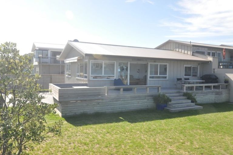 Photo of property in 112a Hinemoa Street, Whangamata, 3620