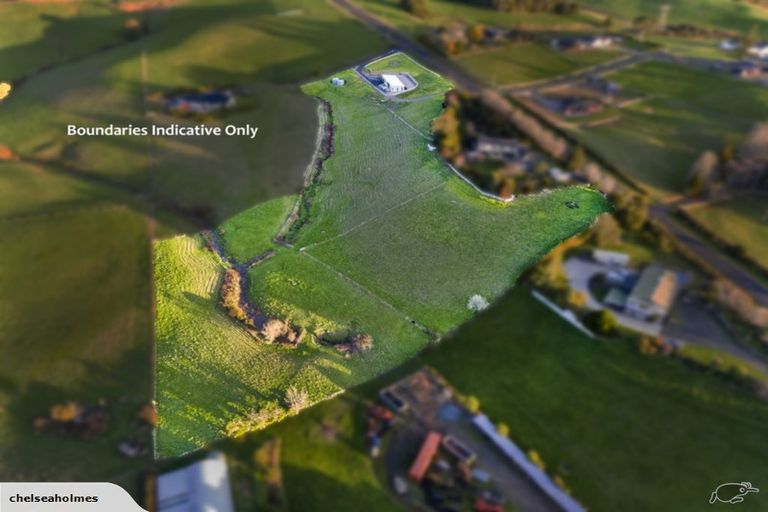 Photo of property in 150 White Road, Hunua, Papakura, 2583