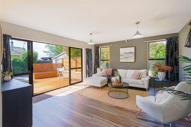 Photo of property in 176 Halswell Junction Road, Halswell, Christchurch, 8025