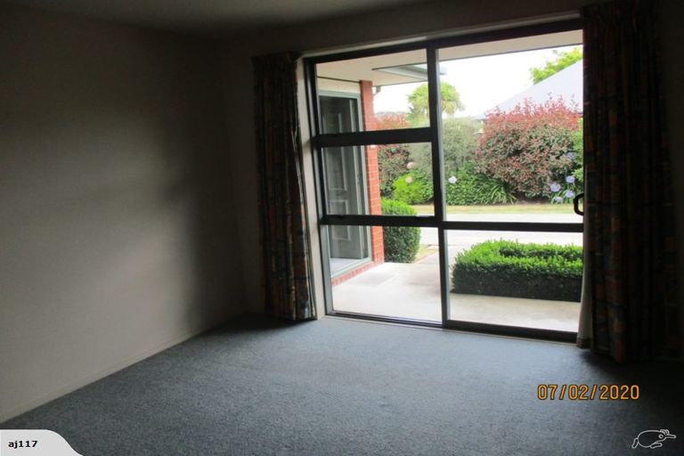 Photo of property in 11 Oldham Place, Darfield, 7510