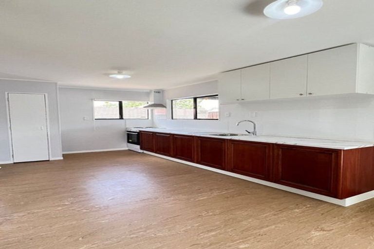 Photo of property in 6/19 Smiths Avenue, Papakura, 2110