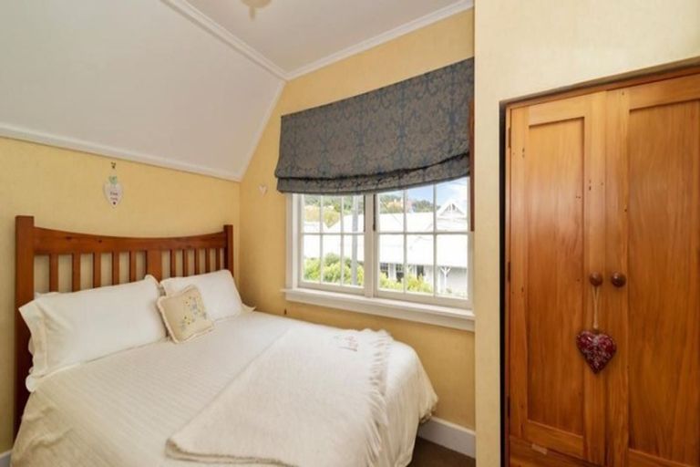 Photo of property in 66 Gilbert Street, New Plymouth, 4310