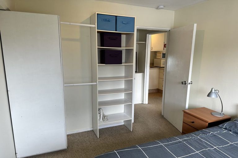 Photo of property in 11-41/54 Hill Street, Thorndon, Wellington, 6011