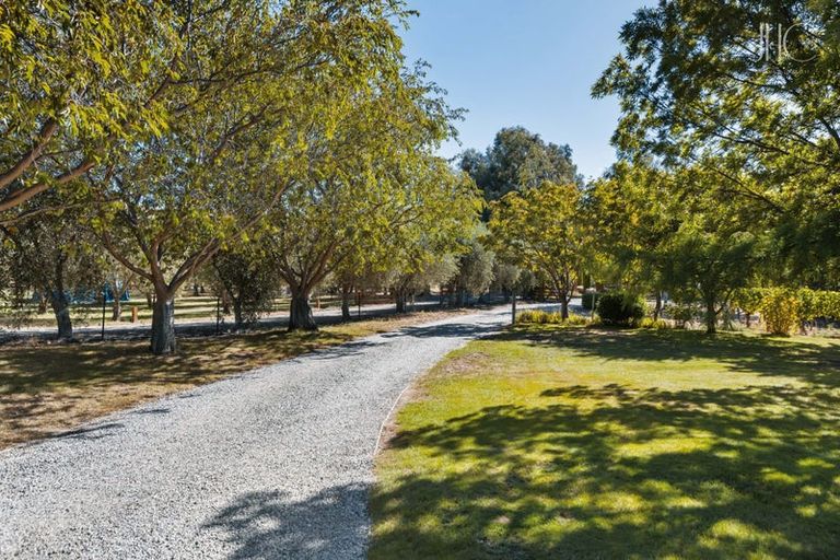 Photo of property in 15a Cairnmuir Road, Nevis, Cromwell, 9384