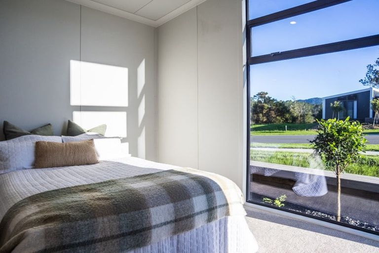 Photo of property in 11 Pinnacles Lane, Pauanui, 3579