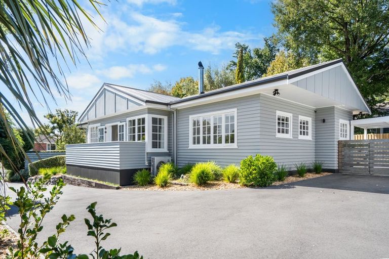 Photo of property in 4 Burnbrae Street, Saint Martins, Christchurch, 8022