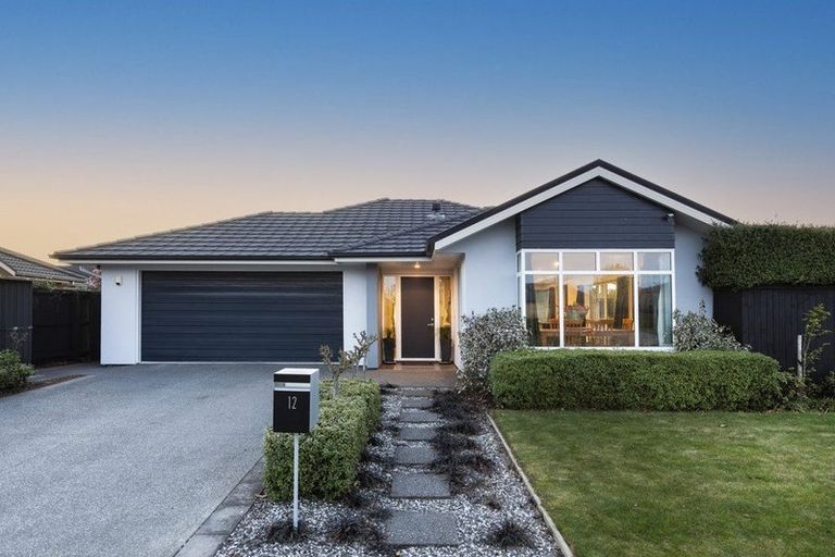 Photo of property in 12 Westpark Drive, Burnside, Christchurch, 8053