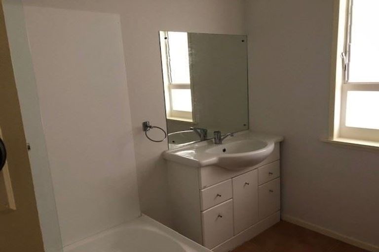 Photo of property in 1/8 Clyde Street, Epsom, Auckland, 1051