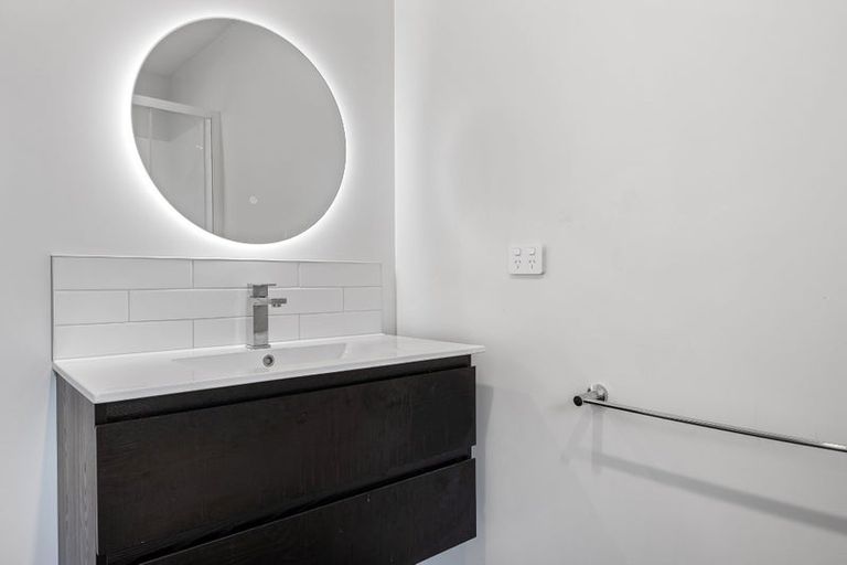 Photo of property in 3 Crossley Avenue, Woodend, 7610