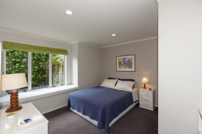 Photo of property in 37 Consort Close, Paraparaumu Beach, Paraparaumu, 5032