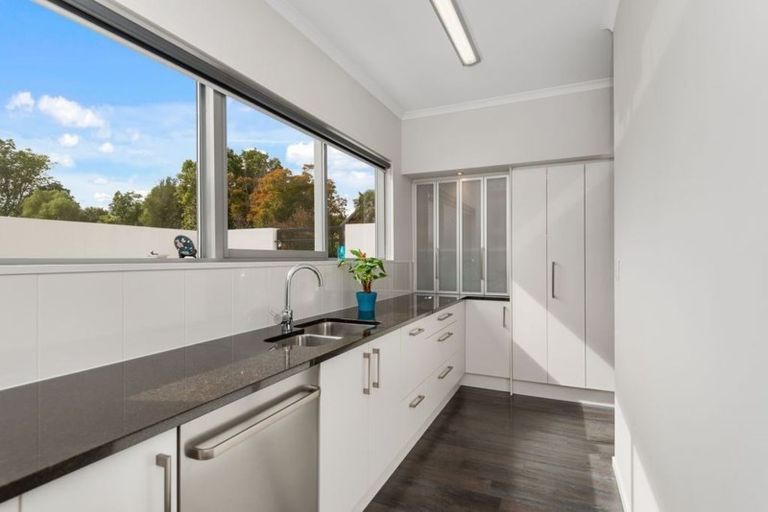 Photo of property in 379b Papanui Road, Strowan, Christchurch, 8052