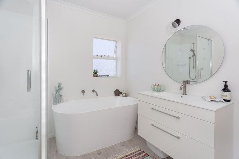 Photo of property in 4 Swale Street, Oamaru North, Oamaru, 9400