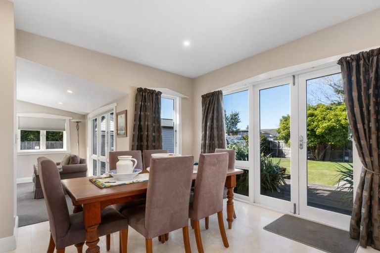 Photo of property in 20 Plynlimon Road, Fendalton, Christchurch, 8052