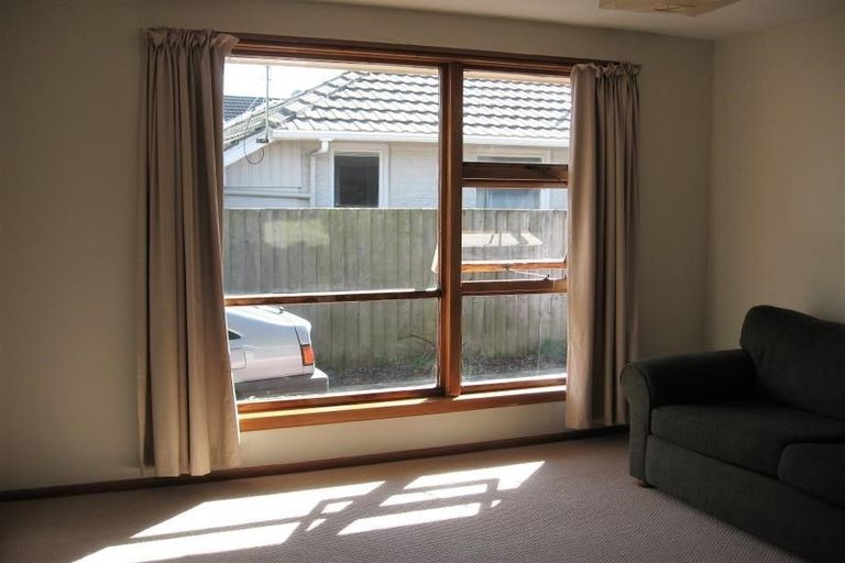 Photo of property in 2/120 Estuary Road, South New Brighton, Christchurch, 8062