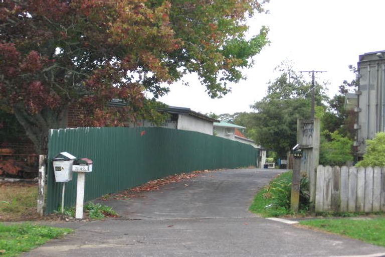 Photo of property in 44a Woodglen Road, Glen Eden, Auckland, 0602