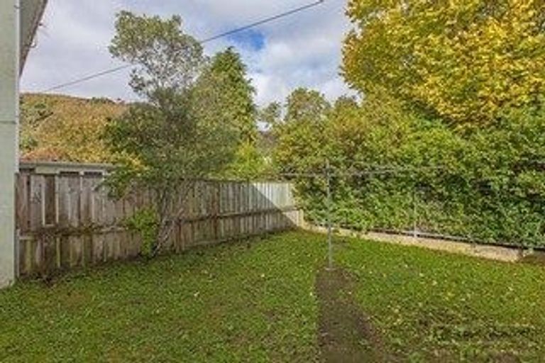 Photo of property in 477b Riverside Drive, Fairfield, Lower Hutt, 5011