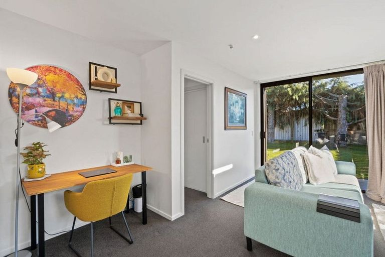 Photo of property in 13 Lauder Street, Lake Hayes, Queenstown, 9304