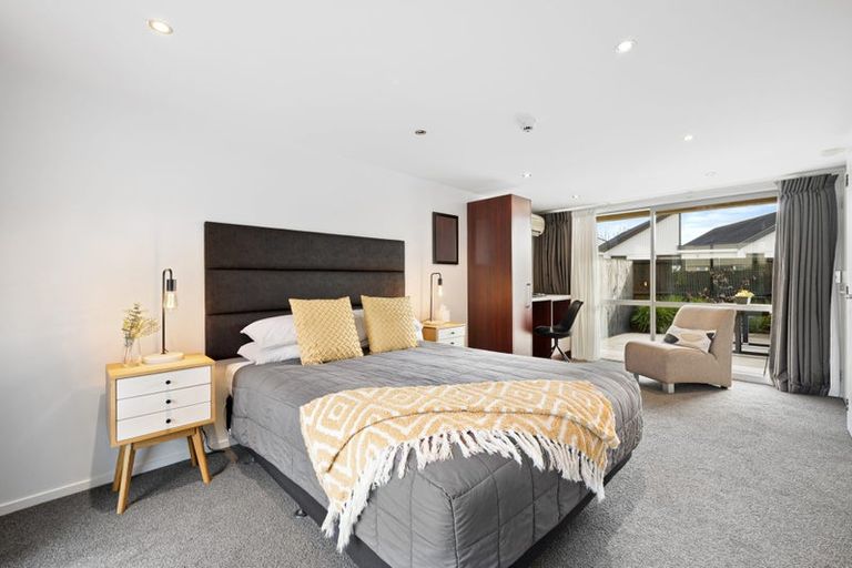 Photo of property in Merivale Manor Townhouse, 123b Papanui Road, Merivale, Christchurch, 8014