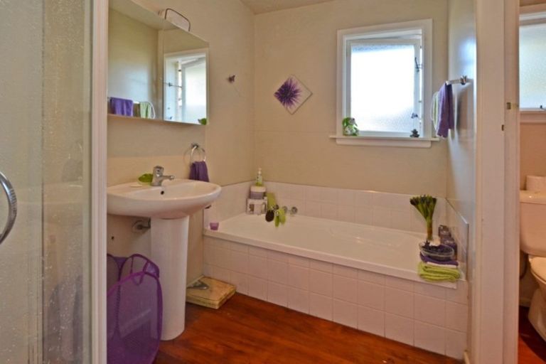 Photo of property in 433 Bower Avenue, Parklands, Christchurch, 8083