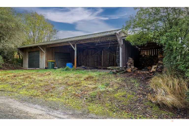 Photo of property in 201 Point Bush Road, Waimate, 7979