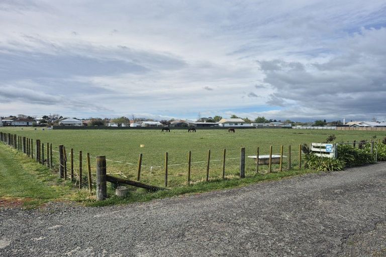 Photo of property in 76 Racecourse Road, Waipukurau, 4200