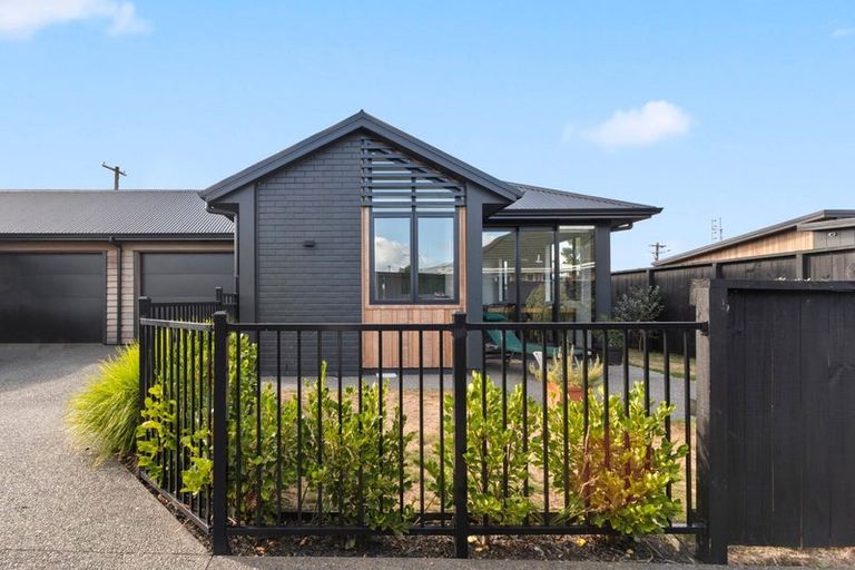 Photo of property in 1/9 Kingsley Street, Saint Andrews, Hamilton, 3200