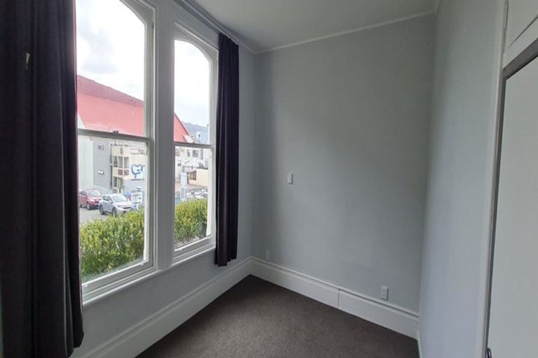 Photo of property in 9 Lipman Street, Mount Victoria, Wellington, 6011