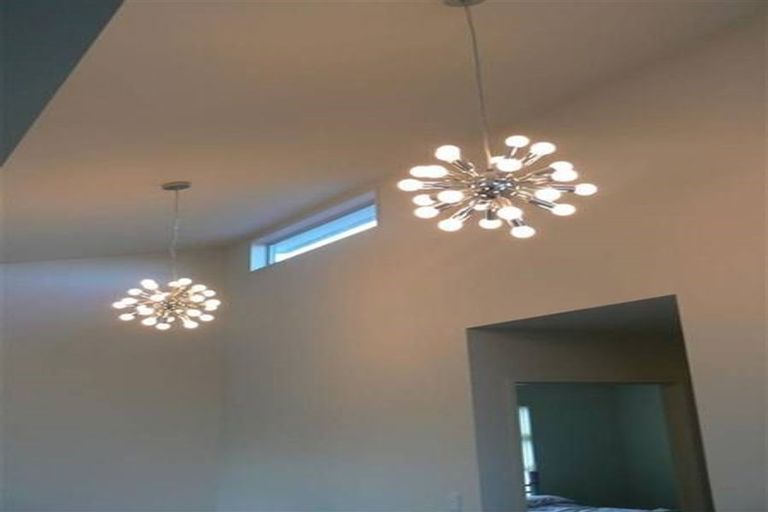 Photo of property in 87 Purchas Street, Edgeware, Christchurch, 8013