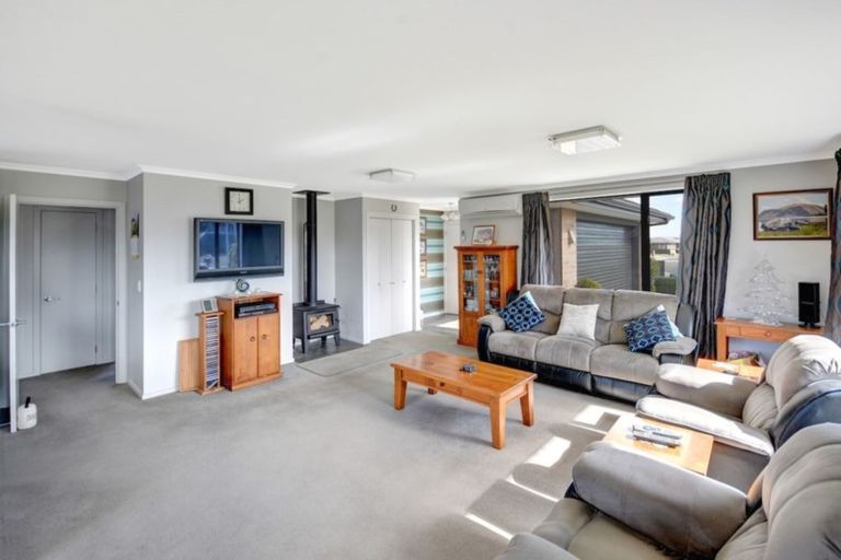 Photo of property in 19 Showgate Crescent, Mosgiel, 9024