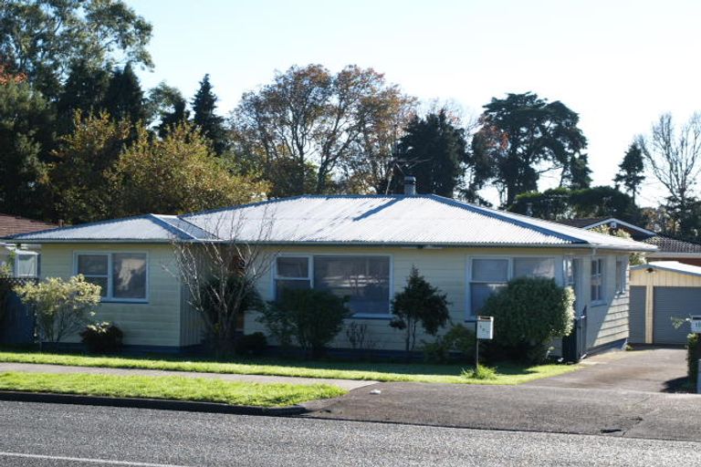 Photo of property in 107 Buckland Road, Mangere East, Auckland, 2024