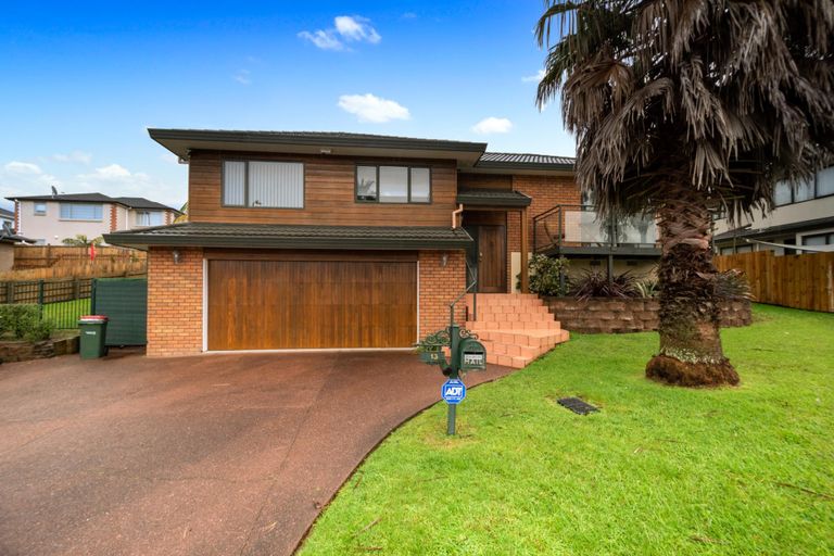 Photo of property in 13 San Marino Drive, Henderson, Auckland, 0612