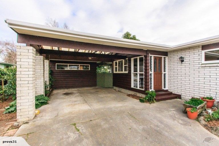 Photo of property in 30 Buick Crescent, Awapuni, Palmerston North, 4412