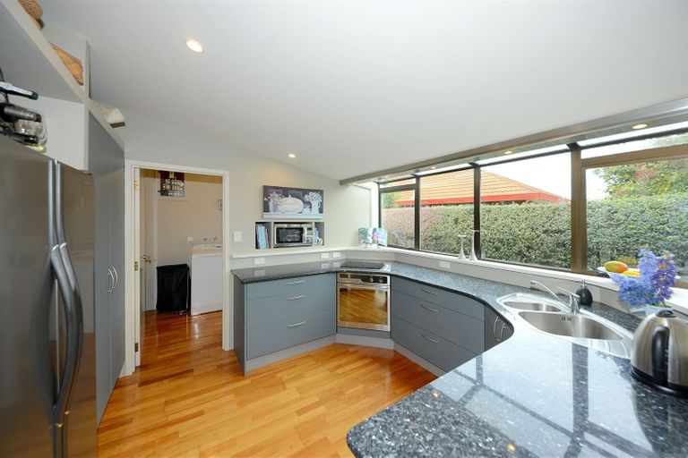 Photo of property in 38a Merrin Street, Avonhead, Christchurch, 8042