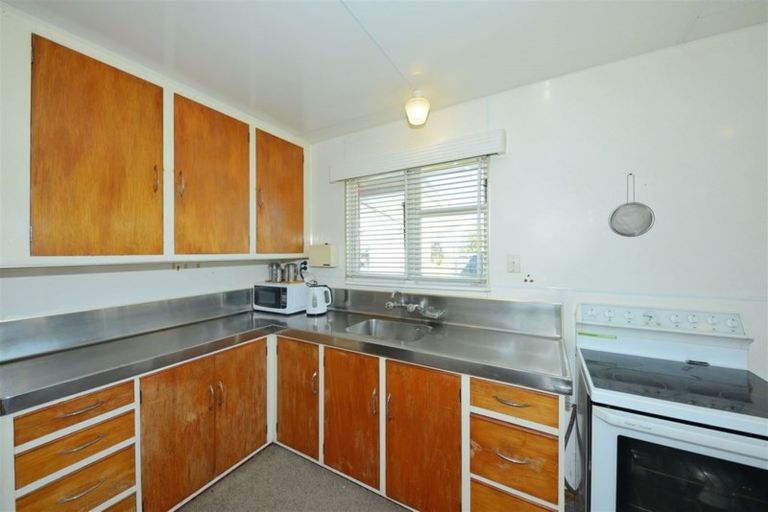 Photo of property in 14 Bournemouth Crescent, Aranui, Christchurch, 8061