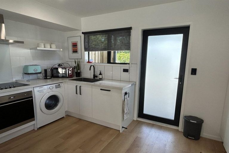 Photo of property in 8/9 Sherborne Street, St Albans, Christchurch, 8014