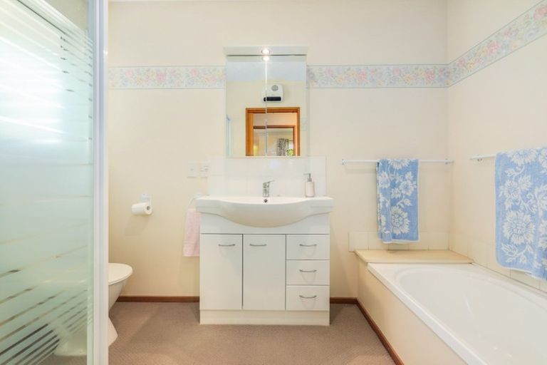 Photo of property in 96 Proctor Street, Papanui, Christchurch, 8053