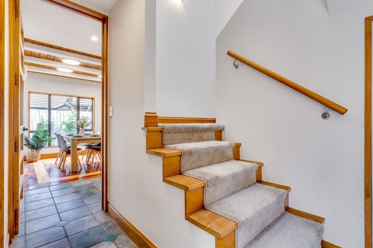 Photo of property in 2/155 Yaldhurst Road, Sockburn, Christchurch, 8042