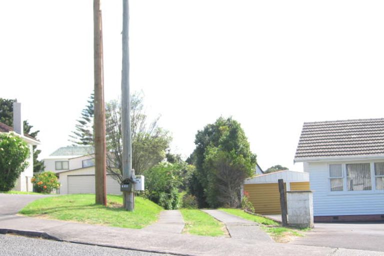 Photo of property in 1/18b Verbena Road, Birkdale, Auckland, 0626