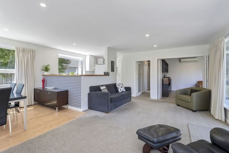 Photo of property in 83 Mays Road, St Albans, Christchurch, 8052