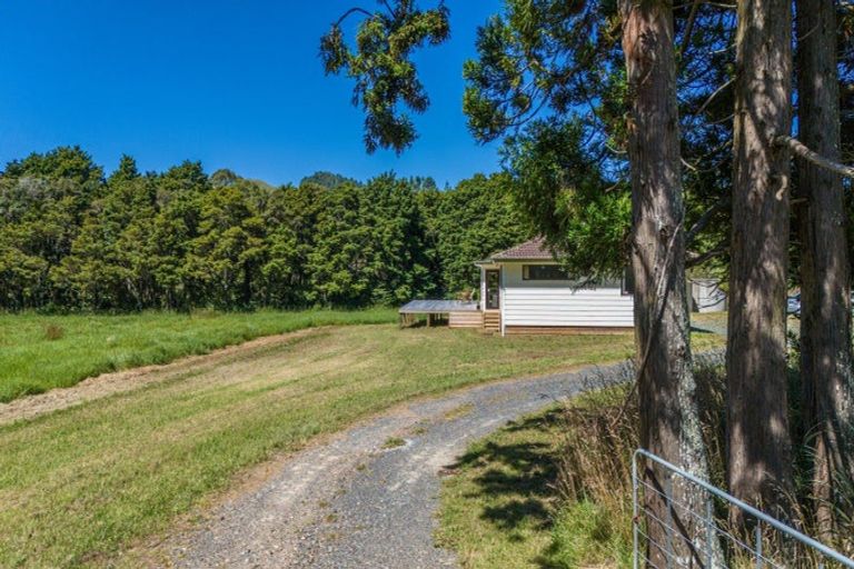 Photo of property in 813 Whangaripo Valley Road, Whangaripo, Wellsford, 0972